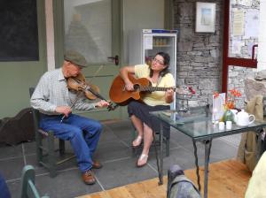 Irish Art, Art Gallery, Cill Rialaig, Cill Rialaig Arts Centre, paintings, art, visit Ireland, artist painting, art for sale, paintings for sale, original art for sale, art buyer, buy art, online art gallery, gallery art, art galleries websites, fine art gallery, Kerry, Kerry art